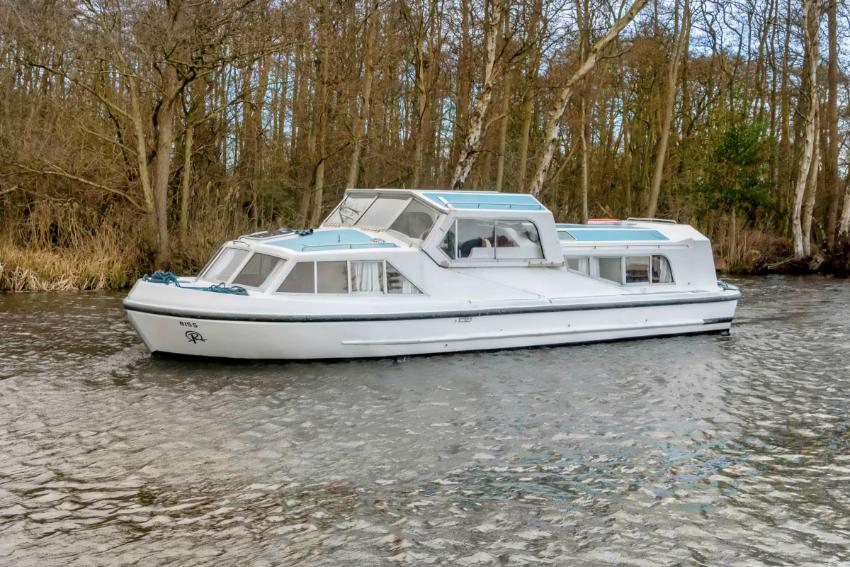 Richardsons Boat Sales Ex Hire Boats For Sale In Norfolk richardsons-boat-sales-ex-hire-boats-for-sale-in-norfolk